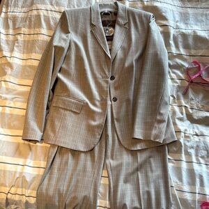 Valerie Stevens Tan Blazer and Slacks Suit Classic Professional Style